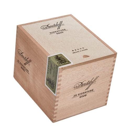 Davidoff Signature Series 6000 (Robusto) (5.0"x48) BOX (25)