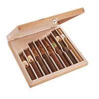 Oliva 8 Cigars Box Sampler  8-Cigar Sampler
