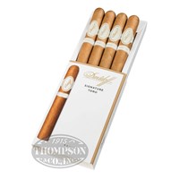 Davidoff Signature Petit Corona Sungrown 4-Pack Cigars