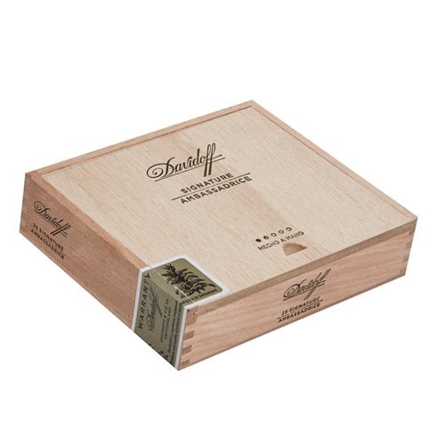 Davidoff Signature Series Ambassadrice (Cigarillos) (4.5"x26) BOX (25)