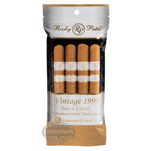 Rocky Patel Vintage 1999 Toro Connecticut Gift Pack Cigar Accessory Samplers