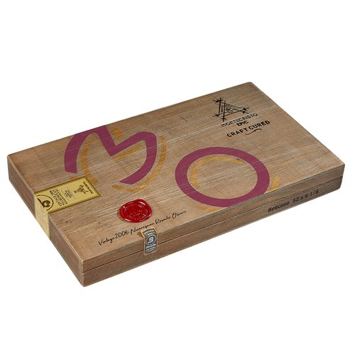 Montecristo Epic Craft Cured Rosado (Belicoso) (6.1"x52) BOX 10